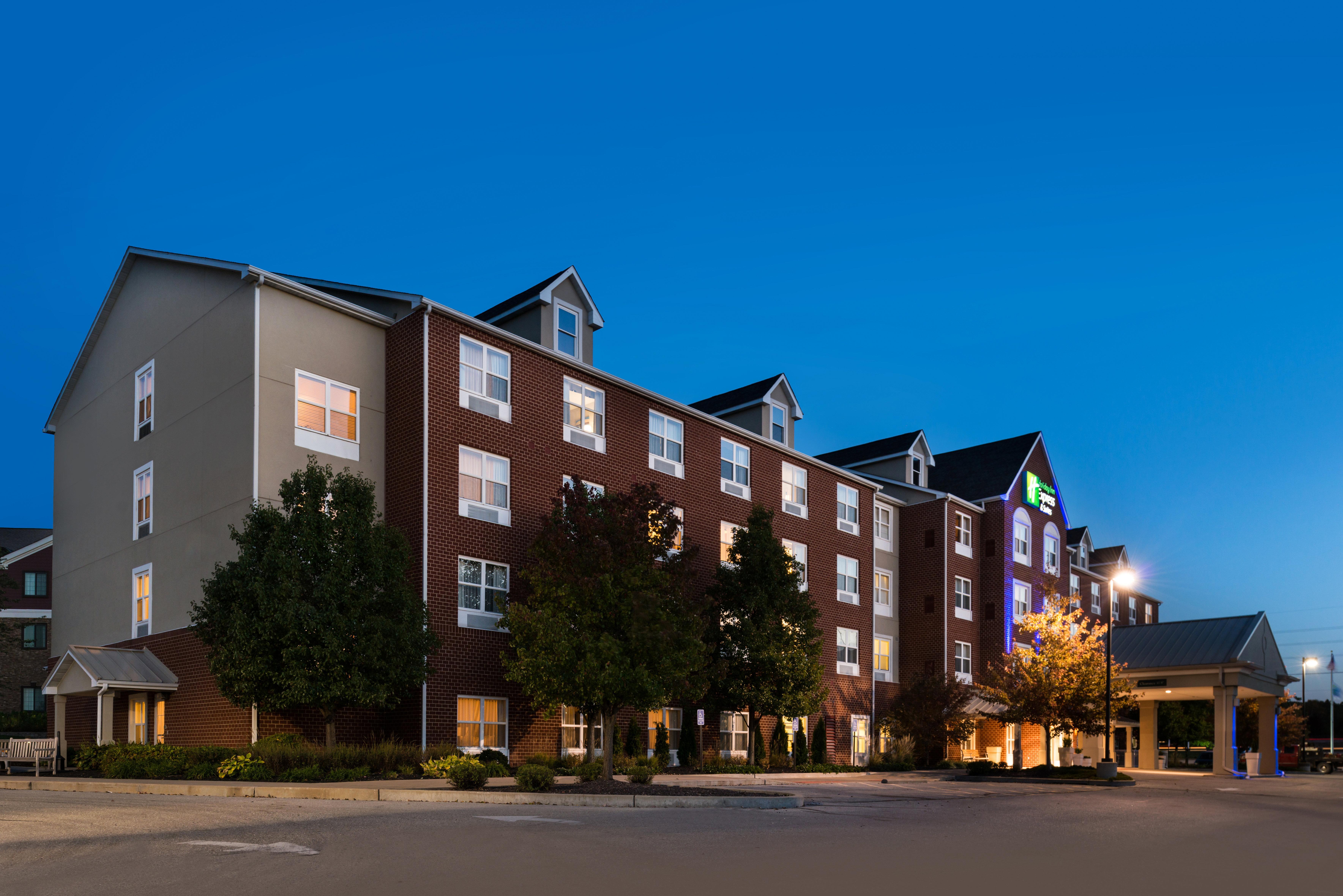 Holiday Inn Express Hotel & Suites St. Louis West-O'Fallon By Ihg Екстер'єр фото